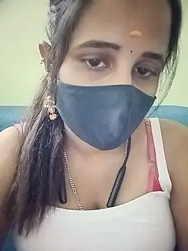 Snapshot of Tamil_Rani- chatting on July 9, 2026, 4:49 am Tamil Rani- online show from July 9, 2026, 4:49 am