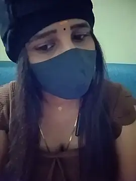 Snapshot of Tamil_Rani- chatting on July 27, 2026, 5:42 pm Tamil Rani- online show from July 27, 2026, 5:42 pm