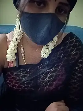 Snapshot of Tamil_Rani- chatting on July 28, 2026, 4:50 pm Tamil Rani- online show from July 28, 2026, 4:50 pm
