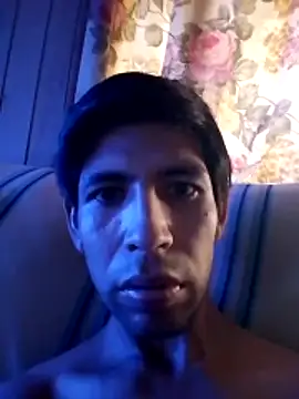 Crischicofresa online show from April 3, 2026, 9:24 pm