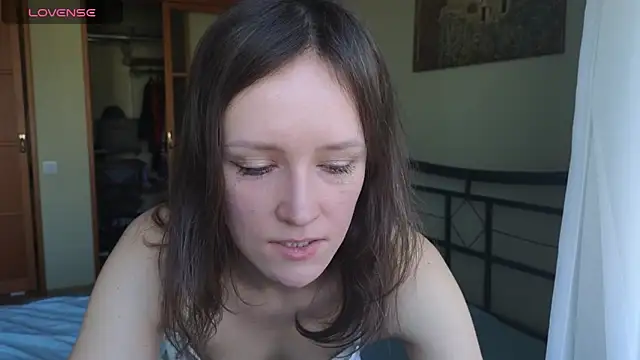 Snapshot of Tender_Swan chatting on March 30, 2026, 8:59 am Tender Swan online show from March 30, 2026, 8:59 am