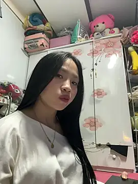 MIABCDZ online show from March 3, 2026, 9:26 am