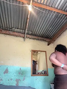 friendlybitch22 online show from April 26, 2026, 8:34 am