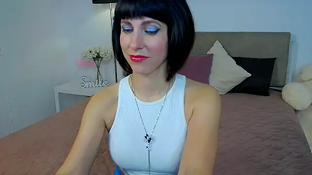 HeidieRaven online show from April 25, 2026, 1:41 pm