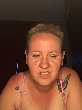 Snapshot of SofiaAmour chatting on June 24, 2026, 6:40 pm SofiaAmour online show from June 24, 2026, 6:40 pm
