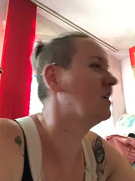 Snapshot of SofiaAmour chatting on August 1, 2026, 2:16 pm SofiaAmour online show from August 1, 2026, 2:16 pm
