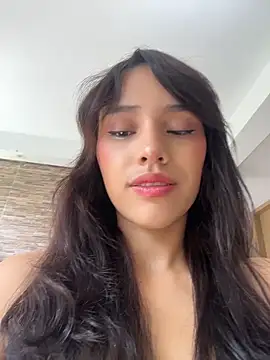 Snapshot of Mia-villalobos chatting on May 3, 2026, 3:29 pm Mia-villalobos online show from May 3, 2026, 3:29 pm