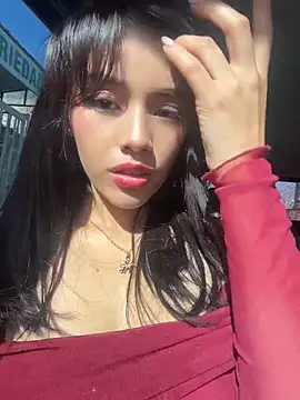 Snapshot of Mia-villalobos chatting on May 15, 2026, 1:18 pm Mia-villalobos online show from May 15, 2026, 1:18 pm