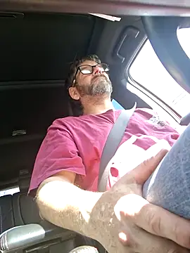 Snapshot of ultimateBWC chatting on April 6, 2026, 4:19 pm ultimateBWC online show from April 6, 2026, 4:19 pm