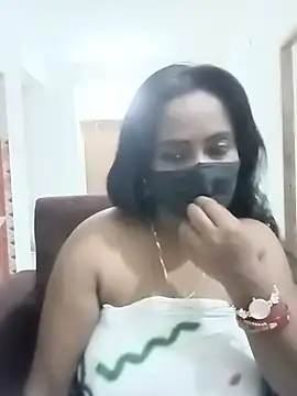 Snapshot of misti-boudii chatting on July 3, 2026, 4:13 pm misti-boudii online show from July 3, 2026, 4:13 pm