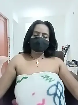 Snapshot of misti-boudii chatting on July 11, 2026, 1:47 pm misti-boudii online show from July 11, 2026, 1:47 pm