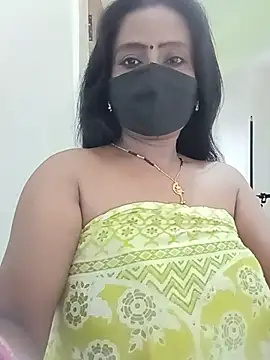 Snapshot of misti-boudii chatting on July 13, 2026, 2:25 am misti-boudii online show from July 13, 2026, 2:25 am