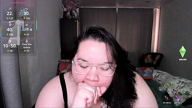 YoshinoSomei online show from April 21, 2026, 2:51 am