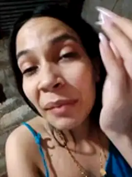 Snapshot of BiancaRoyale chatting on July 23, 2026, 6:11 am BiancaRoyale online show from July 23, 2026, 6:11 am