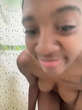 Emi rousse online show from April 18, 2026, 6:56 pm