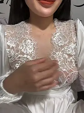 Angela-sexxy online show from March 5, 2026, 6:31 am