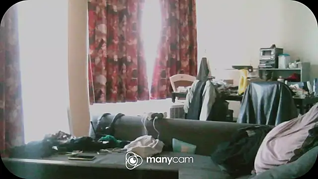 lovious69 online show from April 5, 2026, 2:58 pm