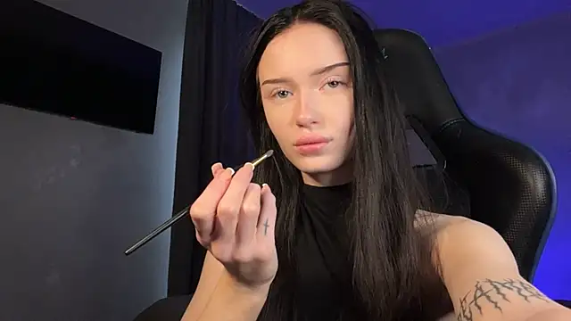 MoranaNoir online show from March 5, 2026, 3:35 am