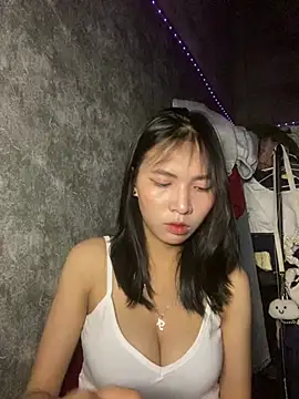 Chery-weter12 online show from March 5, 2026, 5:42 pm