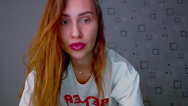 Snapshot of yourameliaa chatting on May 18, 2026, 5:52 pm yourameliaa online show from May 18, 2026, 5:52 pm