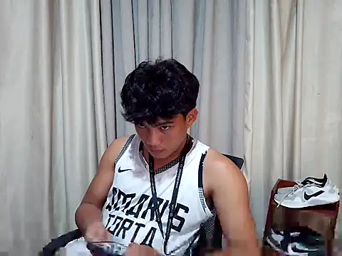 Snapshot of marksurelyhard chatting on March 25, 2026, 2:01 pm marksurelyhard online show from March 25, 2026, 2:01 pm