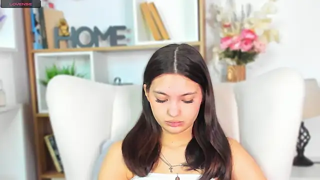 MirthaBolduan online show from April 21, 2026, 8:09 am