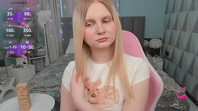 Emma Catchel online show from March 6, 2026, 9:17 am