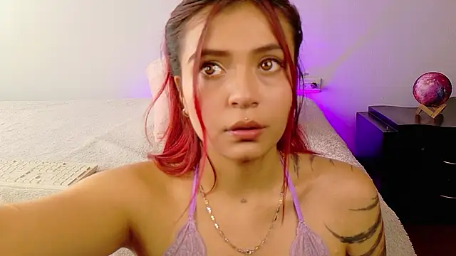 Snapshot of Sophie_Evanns_ chatting on March 14, 2026, 6:02 pm Sophie Evanns online show from March 14, 2026, 6:02 pm