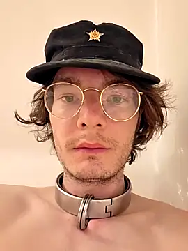 KinkyKittyBoy online show from April 21, 2026, 1:53 am