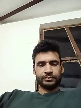 gauravsexy online show from May 28, 2026, 6:49 pm
