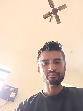 Snapshot of gauravsexy chatting on July 5, 2026, 9:05 am gauravsexy online show from July 5, 2026, 9:05 am