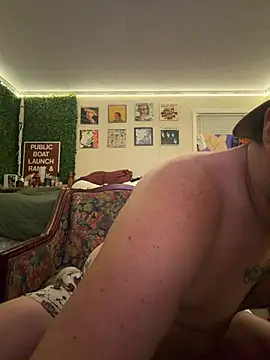 PoundedCajunGuy93 online show from August 8, 2026, 5:53 am