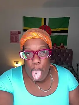 SweetCurvyRose online show from March 3, 2026, 10:26 pm