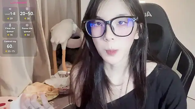 paopao-666 online show from May 17, 2026, 11:17 am