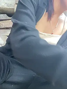 Candy baby01 online show from April 18, 2026, 9:57 am