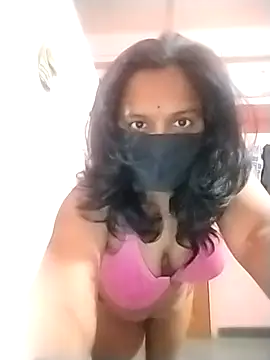 Miss-Dolly07 online show from March 8, 2026, 5:50 pm