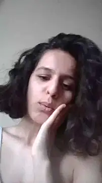 MissElen online show from April 6, 2026, 11:22 am