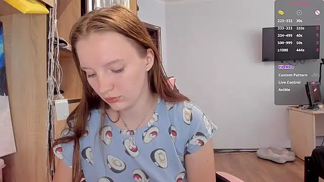 Snapshot of Mary_Blu chatting on September 15, 2025, 7:41 am Mary Blu online show from September 15, 2025, 7:41 am