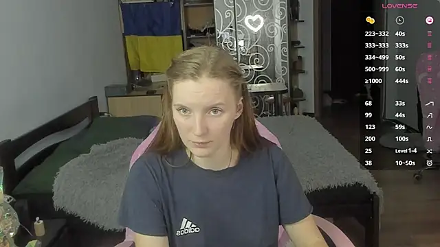 Snapshot of Mary_Blu chatting on November 20, 2025, 10:31 pm Mary Blu online show from November 20, 2025, 10:31 pm