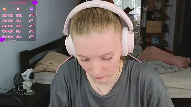 Snapshot of Mary_Blu chatting on January 12, 2026, 9:03 am Mary Blu online show from January 12, 2026, 9:03 am