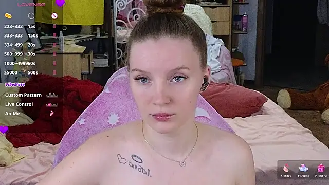 Snapshot of Mary_Blu chatting on March 9, 2026, 5:00 am Mary Blu online show from March 9, 2026, 5:00 am