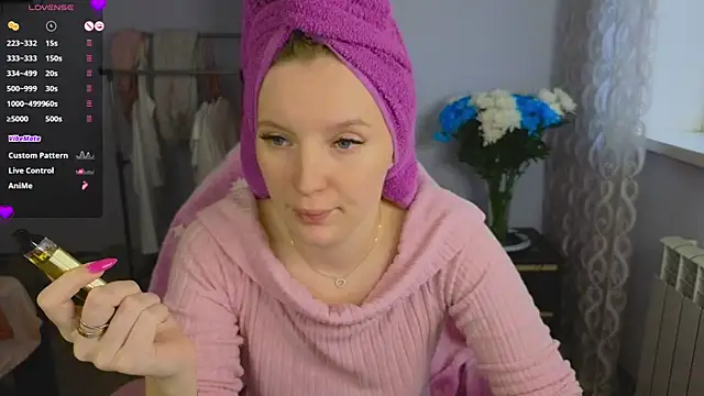 Mary Blu online show from April 9, 2026, 4:12 am