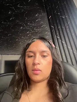 Andrea LS online show from March 5, 2026, 7:43 pm