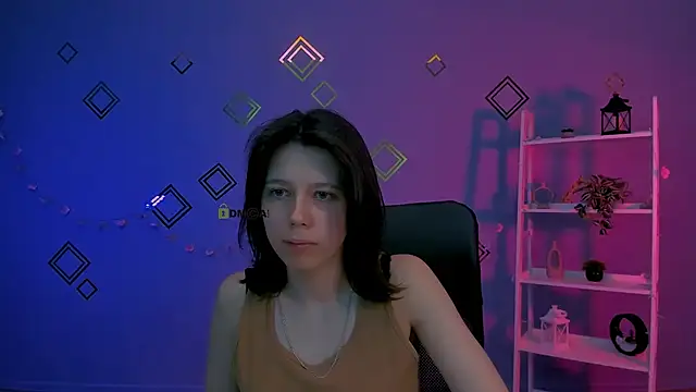 aria wild  online show from May 10, 2026, 7:19 pm