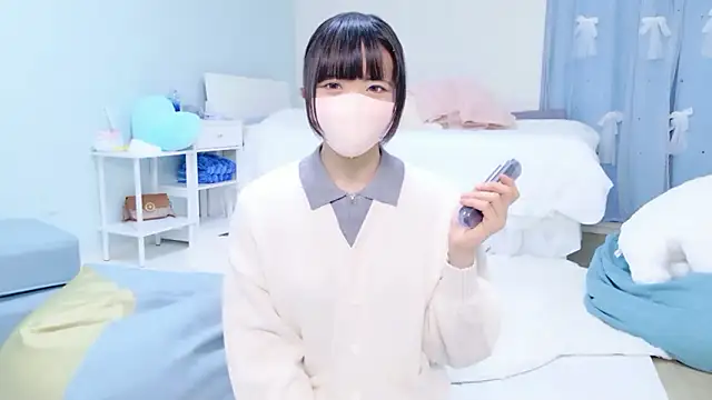 Hime na online show from May 4, 2026, 1:29 pm