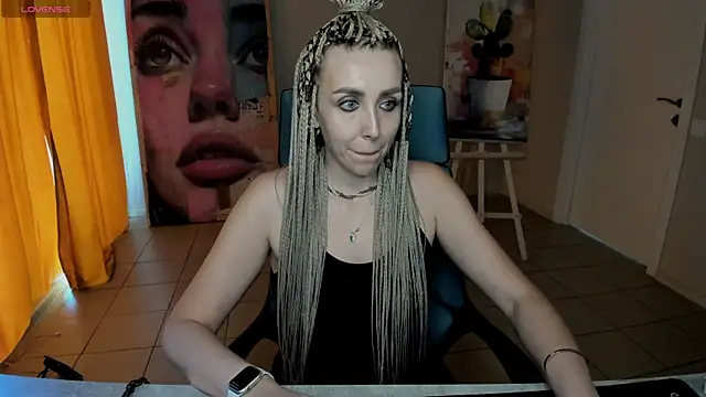 Snapshot of MonicaRiley chatting on June 14, 2026, 11:34 am MonicaRiley online show from June 14, 2026, 11:34 am