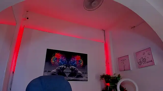 rosi cooper online show from April 23, 2026, 11:09 am