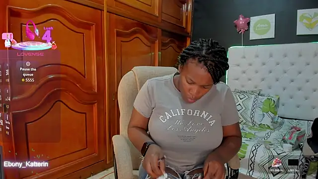 ebony katterin online show from April 20, 2026, 11:13 am