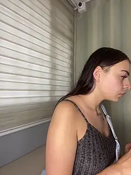 Morgana Pink online show from April 2, 2026, 12:25 pm