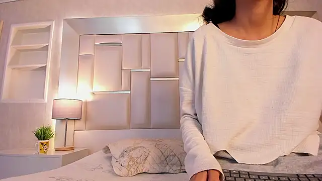 Gisselle Tomposon online show from March 22, 2026, 2:15 am